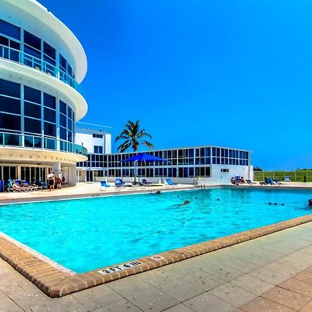 Castle 1733 Ocean View Studio With Direct Beach Access, Pool, Tennis & Free Parking Miami Beach Exterior foto
