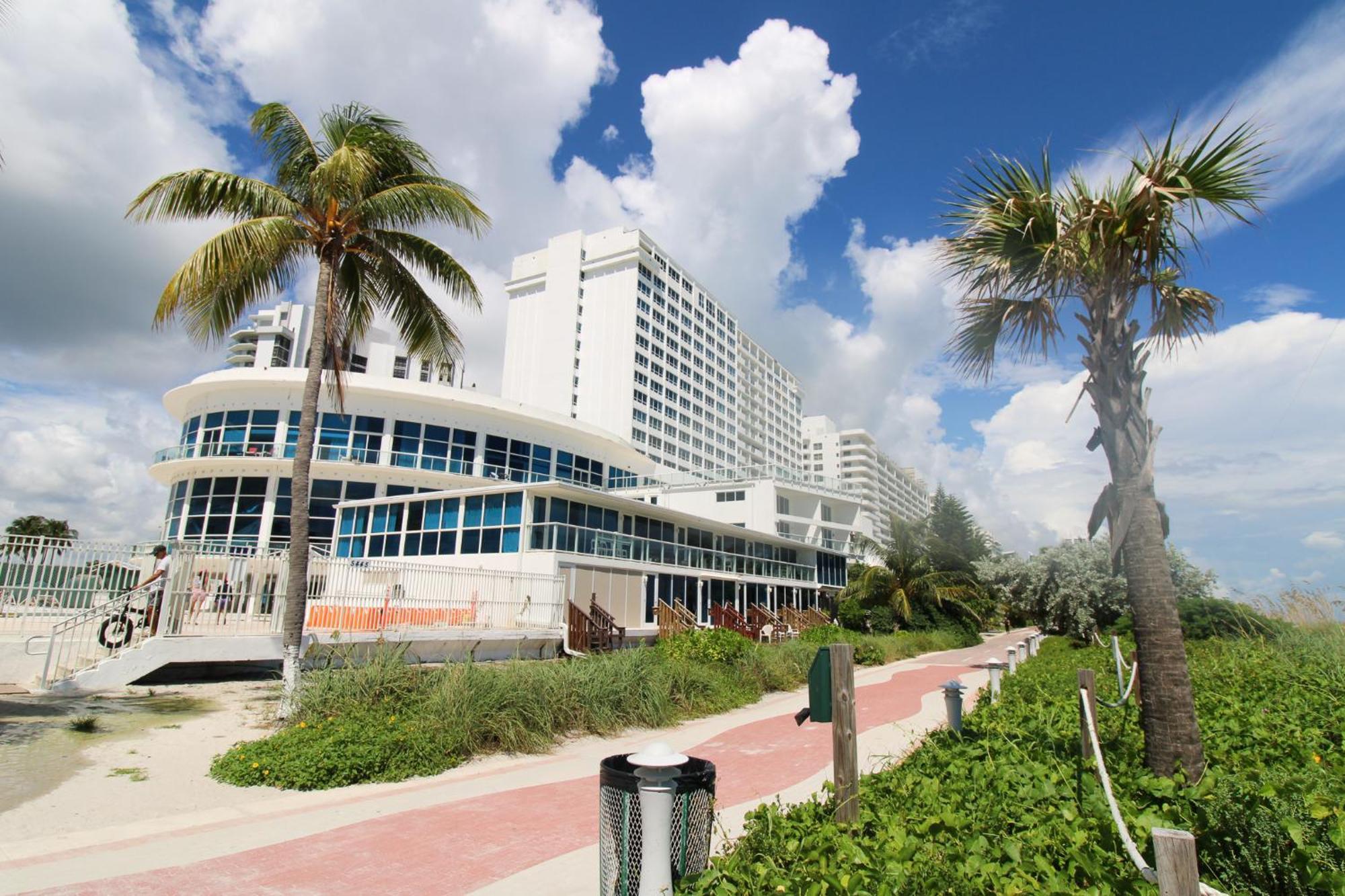 Castle 1733 Ocean View Studio With Direct Beach Access, Pool, Tennis & Free Parking Miami Beach Exterior foto